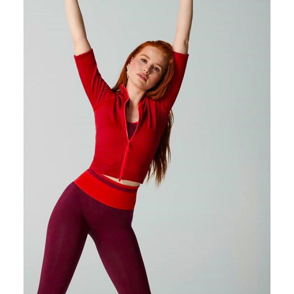 🍒Fabletics- High Waisted Seamless Stripe 7/8